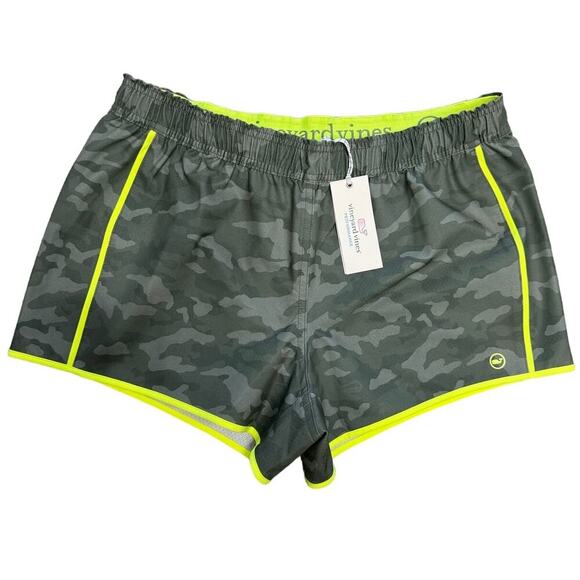 Vineyard Vines NWT Camo Green Sandbar Shorts Size Small - Picture 1 of 6